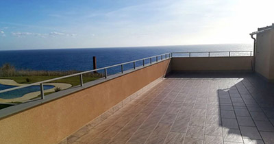 Come scegliere la piscina giusta per il tuo terrazzo?