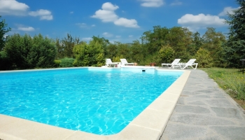 Piscine interrate: opinioni, materiali e consigli per non sbagliare