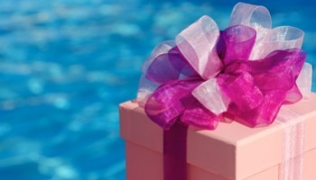 Cosa regalare a chi possiede una piscina? Ecco alcune idee utili